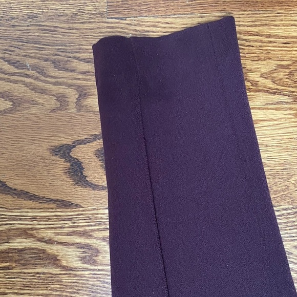 Twin-Set women’s burgundy pants - Picture 5 of 7